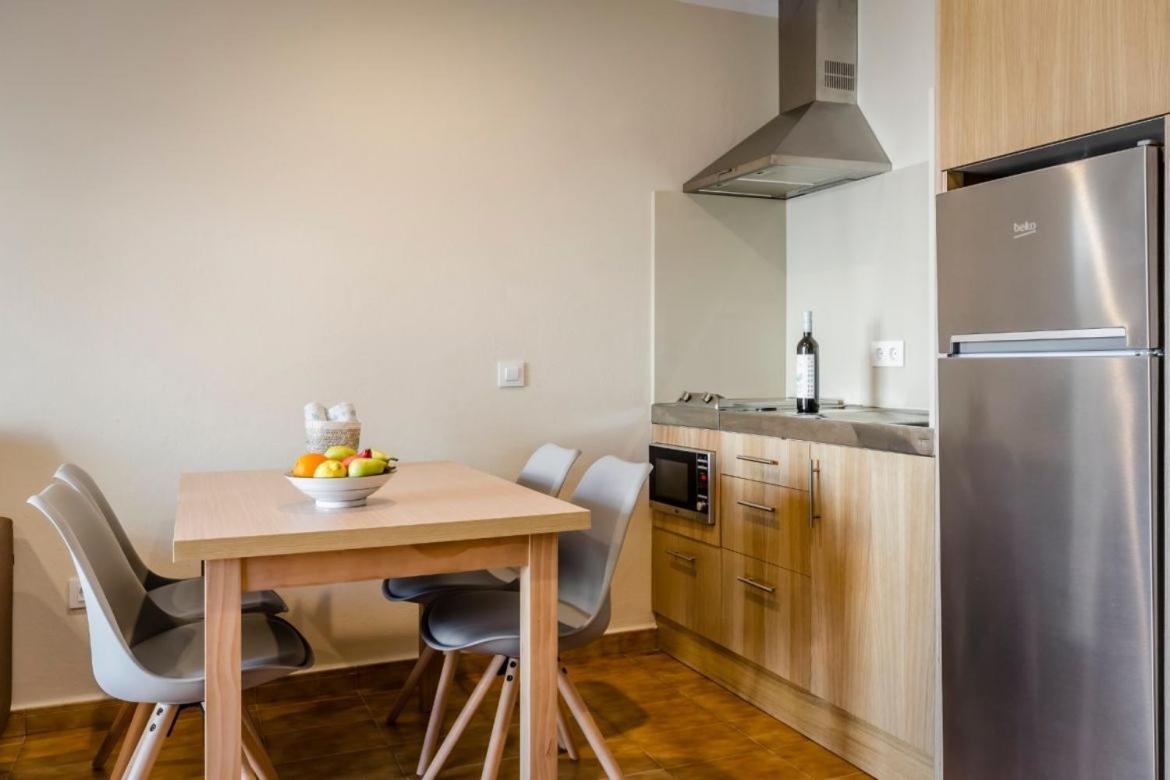 Apartamentos Blancala Кала-Бланка Екстер'єр фото