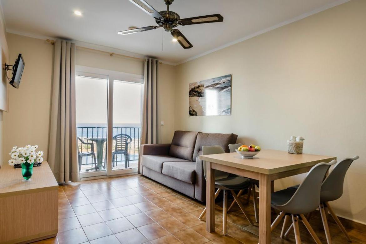 Apartamentos Blancala Кала-Бланка Екстер'єр фото