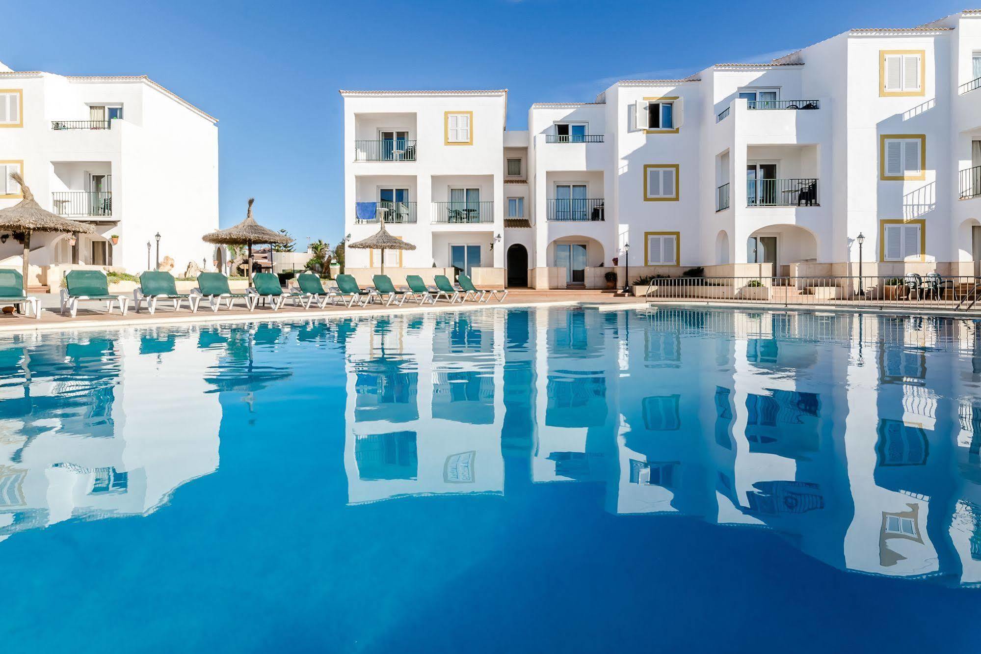 Apartamentos Blancala Кала-Бланка Екстер'єр фото